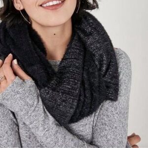 Versatile Cozy Scarf Wrap Stella & Dot Kaci Scarf Travel Black